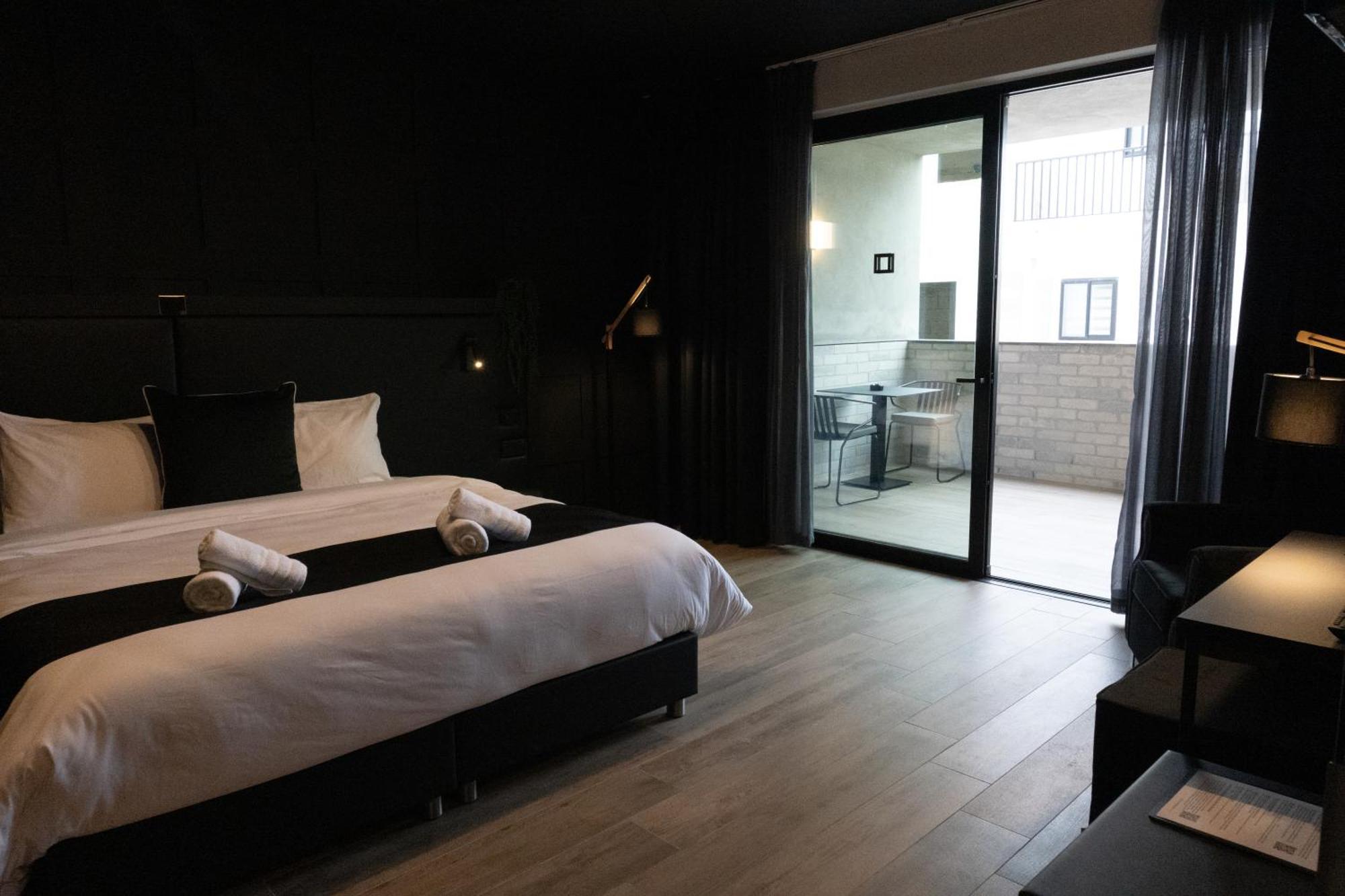 Block Apart-hotel Xlendi